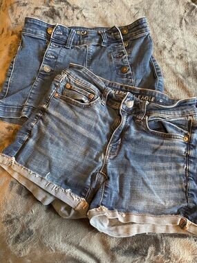 American Eagle Outfitters Women's Blue Denim Shorts Duo